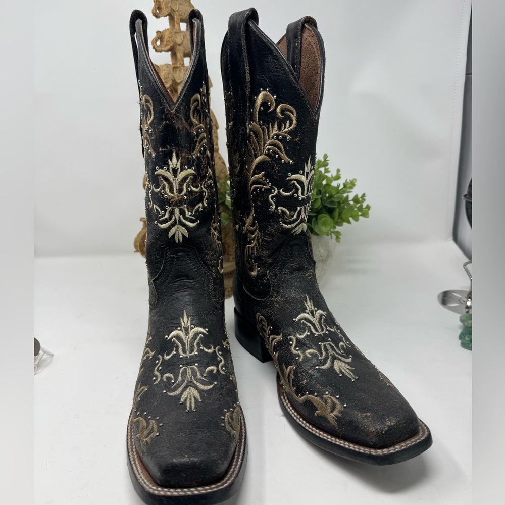 Circle G Black and Gold  leather Cowboy Boots